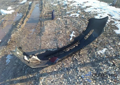 2005 Toyota Camry Xle z USA, uszkodzony, nr VIN 4T1BE30K85U049360